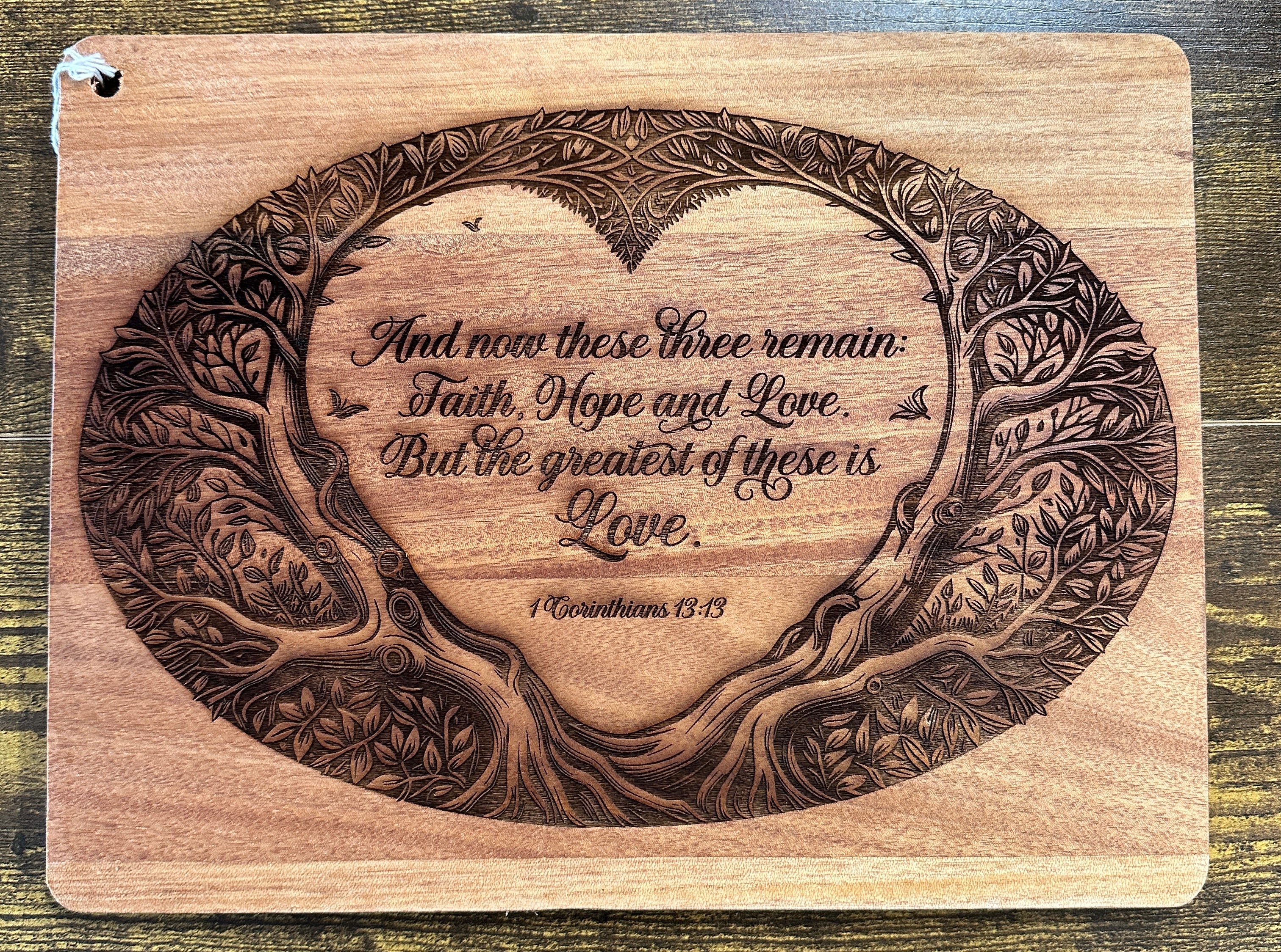 Walnut Cutting Board – Custom Engraved